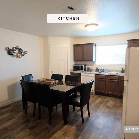 3 Story, 3 Bdrm, 4 Beds, 2 Bath, North Houston, Iah - 10B Villa Exterior foto